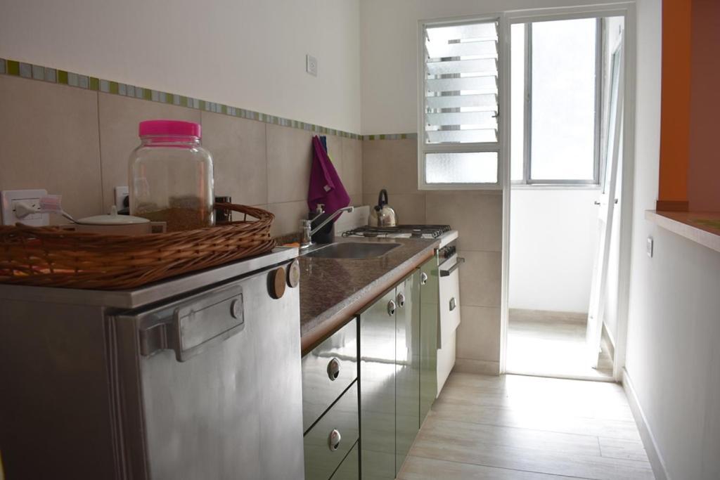 Calido, Luminoso & Excelente Ubicacion Ba Appartement Buenos Aires Buitenkant foto